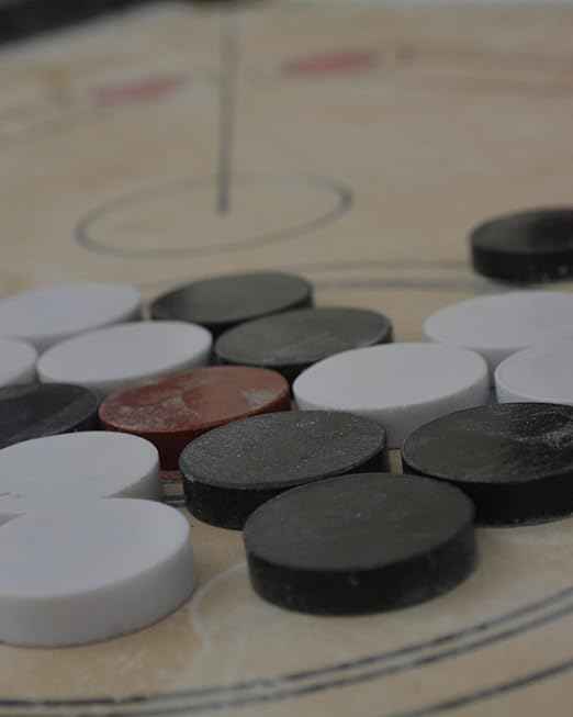 Carrom Coins (Goti) with 1 Striker & 5g Powder Carrom Board Game Accessories | 6mm Sheet Acrylic Coins
