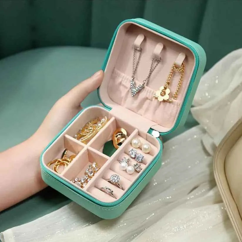 Jewellery Organiser PU Leather Zipper Portable Storage Box Case with Dividers Container for Rings, Earrings, Necklace Home Organizer